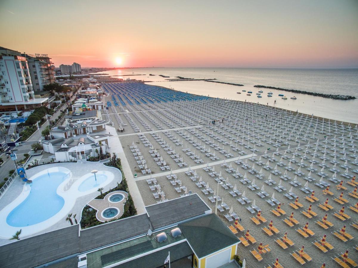 Mediterraneo Hotel & Suites Католика Екстериор снимка