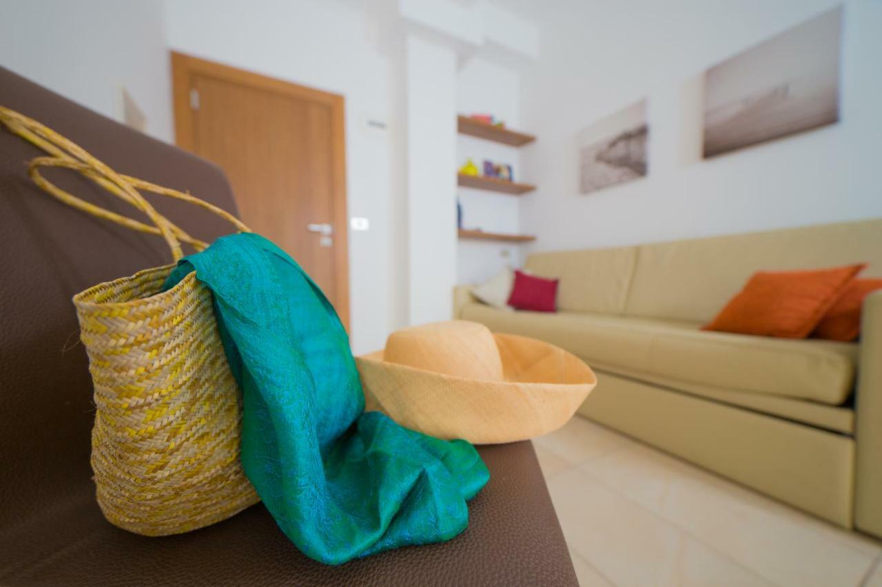 Mediterraneo Hotel & Suites Католика Екстериор снимка