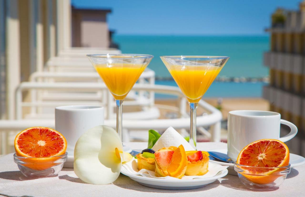 Mediterraneo Hotel & Suites Католика Екстериор снимка