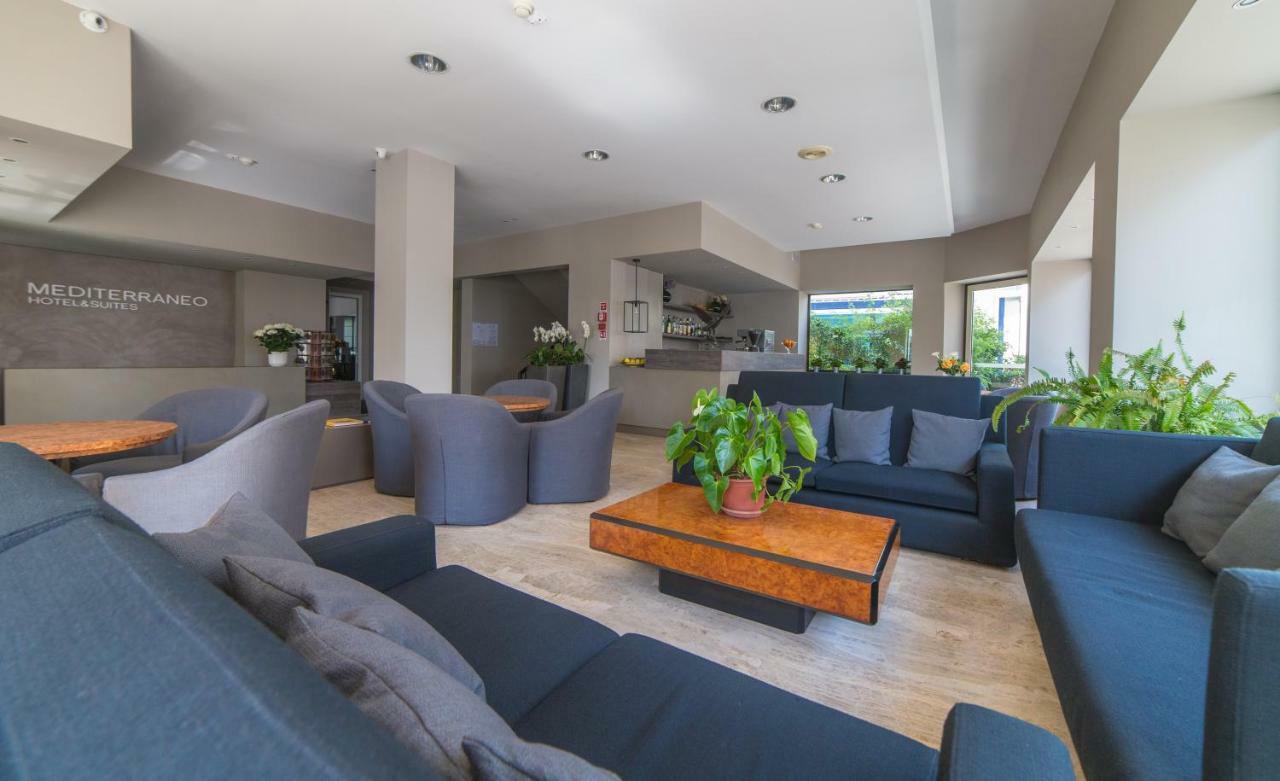 Mediterraneo Hotel & Suites Католика Екстериор снимка