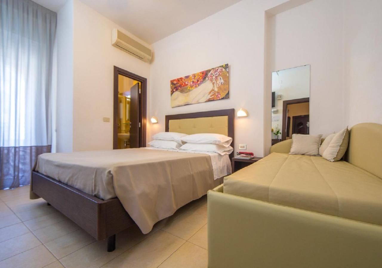 Mediterraneo Hotel & Suites Католика Екстериор снимка